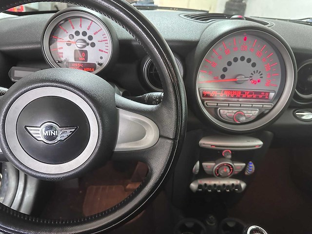 Mini - 3-deurs - 1.6 cooper pepper - 06-xb-xh- 2007 - afbeelding 13 van  15