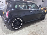 Mini - 3-deurs - 1.6 cooper s chili - 05-nbx-5- 2004 - afbeelding 10 van  18
