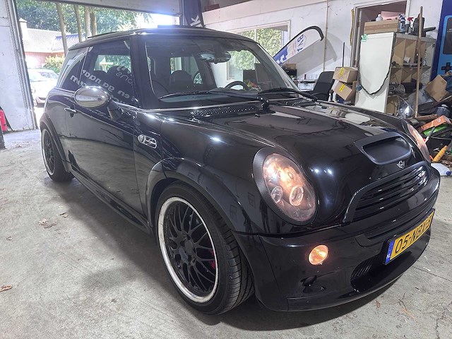 Mini - 3-deurs - 1.6 cooper s chili - 05-nbx-5- 2004 - afbeelding 17 van  18