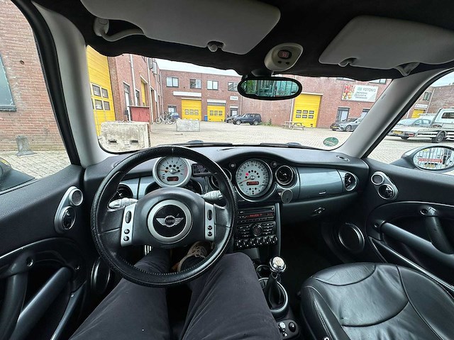 Mini - 3-deurs - 1.6 cooper s chili - car - 2003 - afbeelding 3 van  16