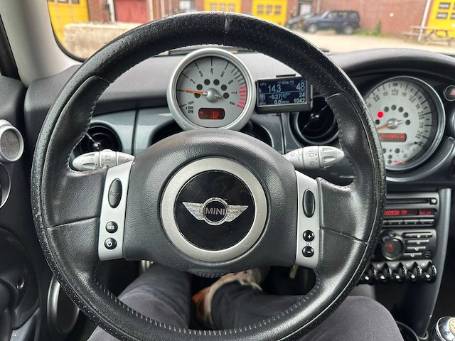 Mini - 3-deurs - 1.6 cooper s chili - car - 2003 - afbeelding 4 van  16