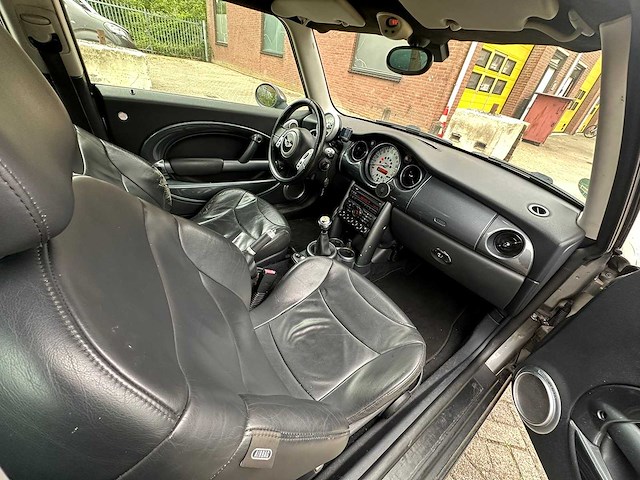 Mini - 3-deurs - 1.6 cooper s chili - car - 2003 - afbeelding 7 van  16