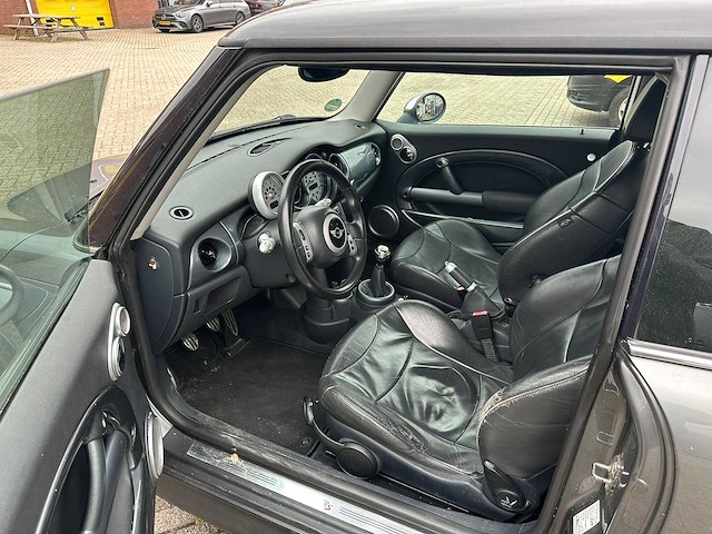 Mini - 3-deurs - 1.6 cooper s chili - car - 2003 - afbeelding 2 van  18