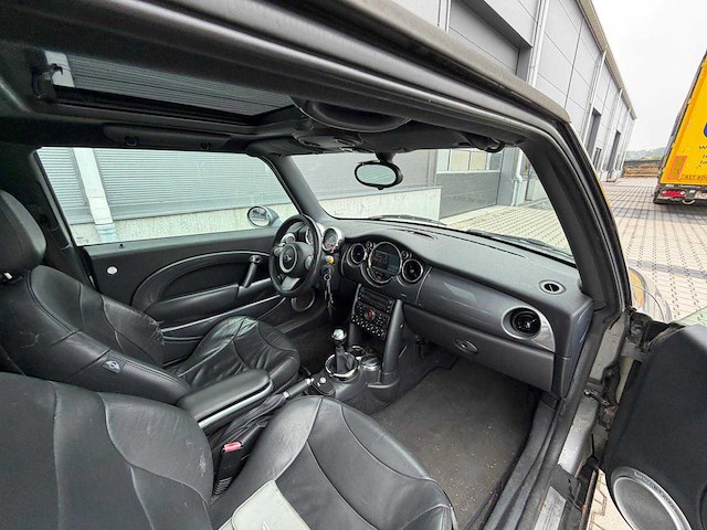 Mini - 3-deurs - 1.6 cooper s chili - personenauto - 2005 - afbeelding 3 van  28
