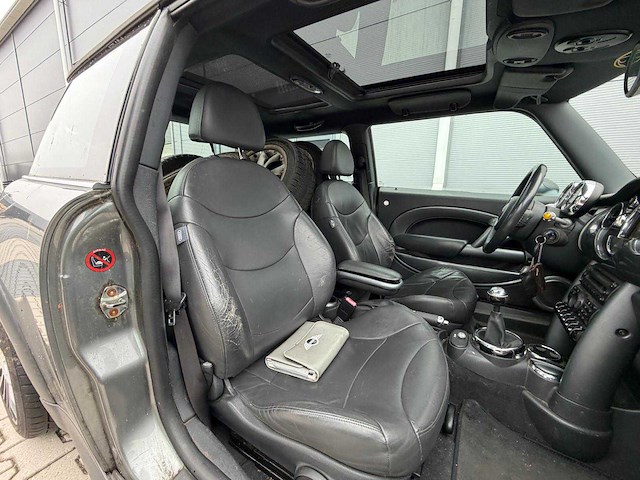 Mini - 3-deurs - 1.6 cooper s chili - personenauto - 2005 - afbeelding 18 van  28