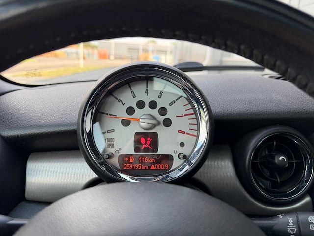 Mini - 3-deurs - 1.6 cooper s chili - personenauto - 2007 - afbeelding 6 van  25