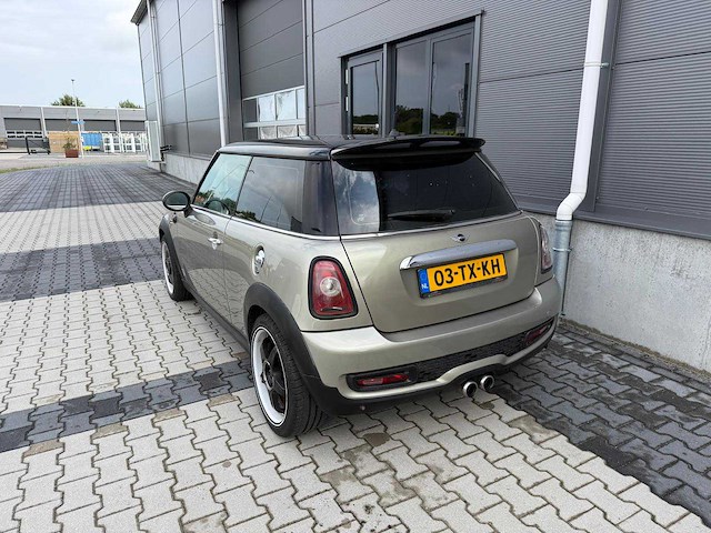 Mini - 3-deurs - 1.6 cooper s chili - personenauto - 2007 - afbeelding 13 van  25