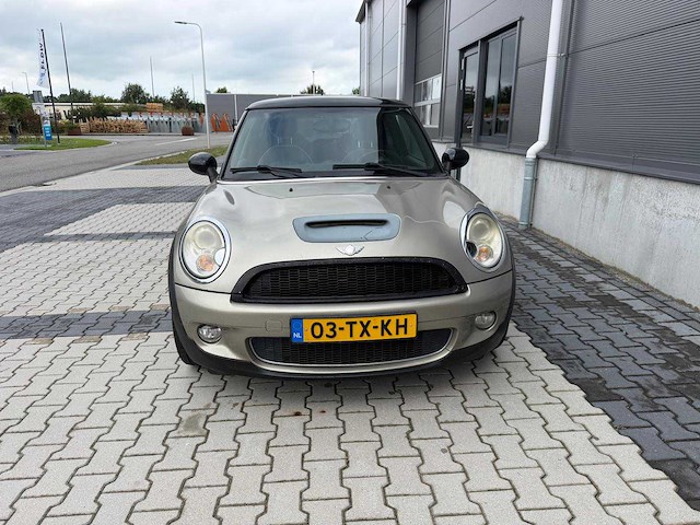 Mini - 3-deurs - 1.6 cooper s chili - personenauto - 2007 - afbeelding 17 van  25