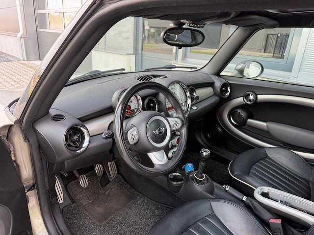 Mini - 3-deurs - 1.6 cooper s chili - personenauto - 2007 - afbeelding 21 van  25