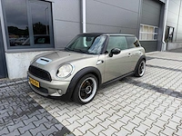 Mini - 3-deurs - 1.6 cooper s chili - personenauto - 2007 - afbeelding 1 van  25