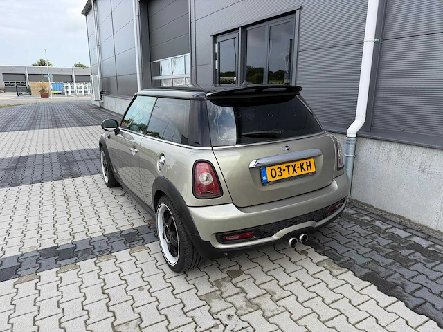 Mini - 3-deurs - 1.6 cooper s chili - personenauto - 2007 - afbeelding 19 van  25