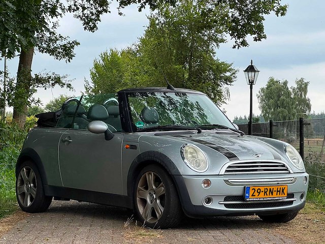 Mini - cabrio - 1.6 cooper chili - 2005 - personenauto - afbeelding 9 van  15