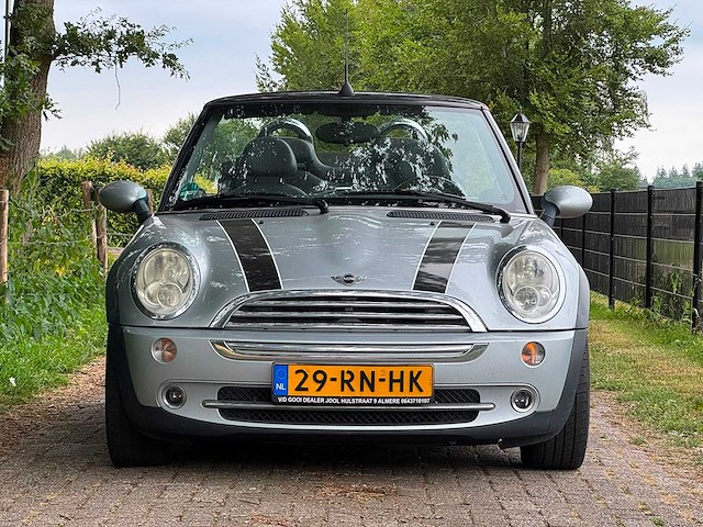 Mini - cabrio - 1.6 cooper chili - 2005 - personenauto - afbeelding 11 van  15