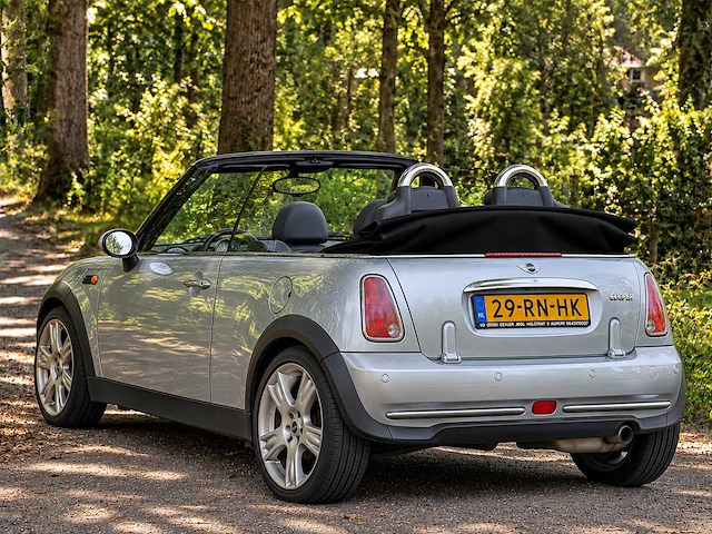 Mini - cabrio - 1.6 cooper chili - 2005 - personenauto - afbeelding 10 van  13