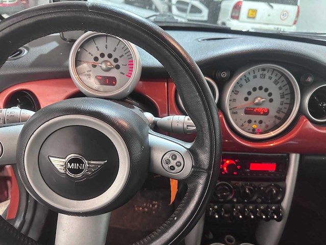 Mini - cabrio - 1.6 cooper chili - 40-pr-tb- 2004 - afbeelding 12 van  13
