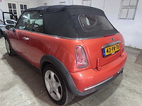 Mini - cabrio - 1.6 cooper chili - 40-pr-tb- 2004 - afbeelding 2 van  3