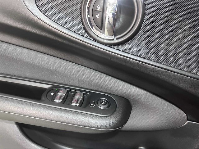 Mini - clubman - 1.5 one d bns ed - s-849-hp- 2020 - afbeelding 2 van  23