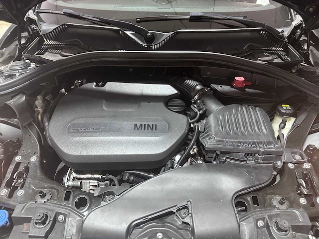 Mini - clubman - 1.5 one d bns ed - s-849-hp- 2020 - afbeelding 14 van  23