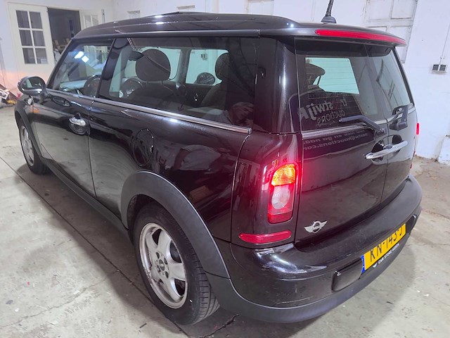 Mini - clubman - 1.6 one white&black - kn-143-j- 2010 - afbeelding 5 van  7