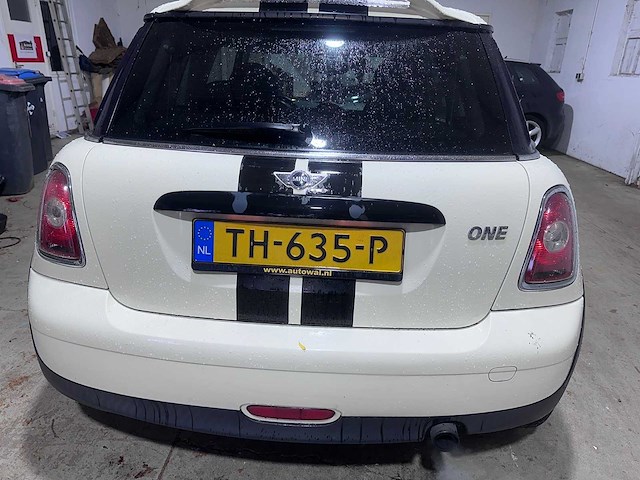 Mini - mini - 1.4 one - car - 2008 - afbeelding 10 van  16