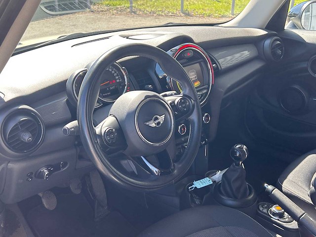 Mini - mini - 1.5 cooper business - car - 2016 - afbeelding 5 van  24