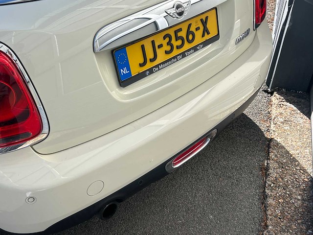 Mini - mini - 1.5 cooper business - car - 2016 - afbeelding 18 van  24