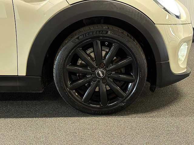 Mini - mini - 1.5 cpr 1st.born ed. - car - 2014|7-xpr-35|iaw - afbeelding 14 van  24