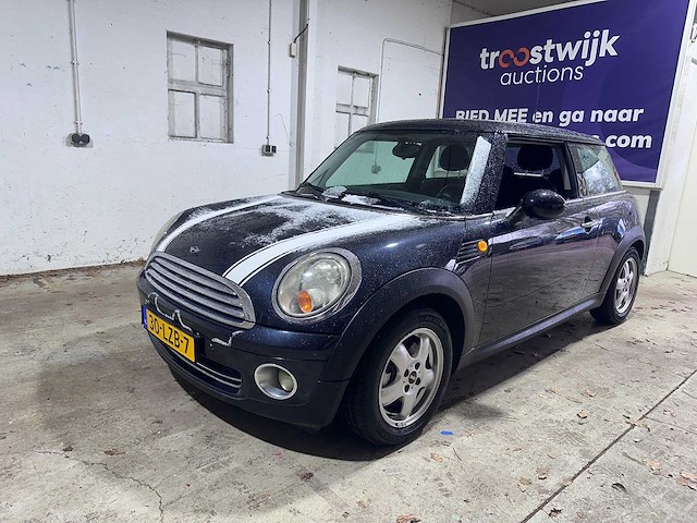 Mini - mini - 1.6 cooper - 30-lzb-7 - afbeelding 1 van  13