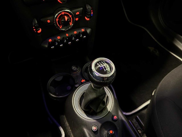 Mini - mini - 1.6 cooper chili - car - 2011|sx-984-f|iaw - afbeelding 6 van  19