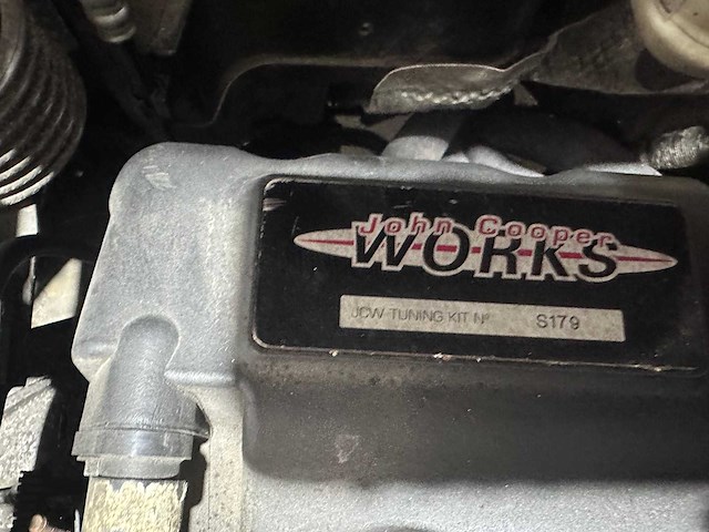Mini - mini - 1.6 cooper s chili jcw- 20-lz-fk- 2003 - afbeelding 8 van  16