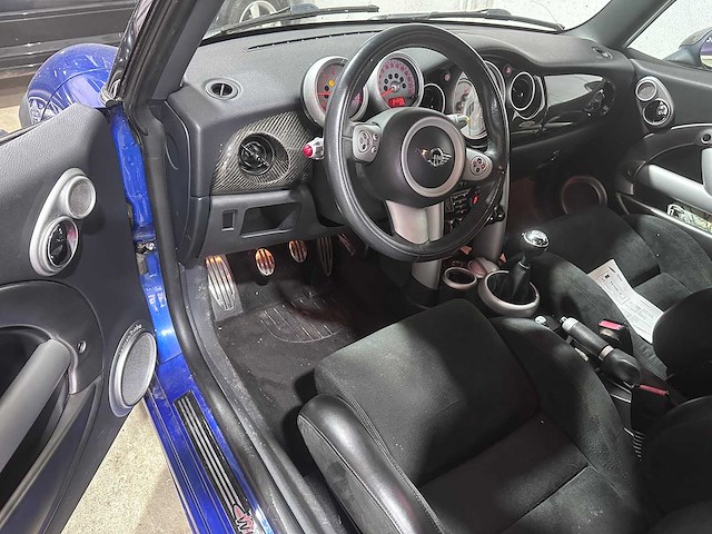 Mini - mini - 1.6 cooper s jcw gp nr.17- 54-hrl-9- 2006 - afbeelding 2 van  25