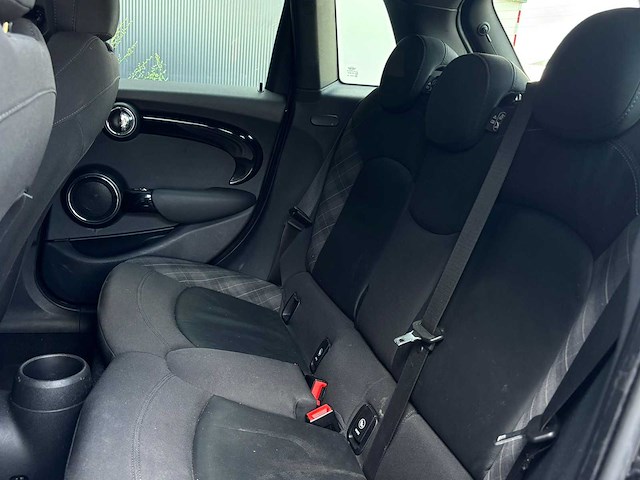 Mini - mini 2.0 cooper s | car | 2014 | j-383-fn | iaw - afbeelding 18 van  21