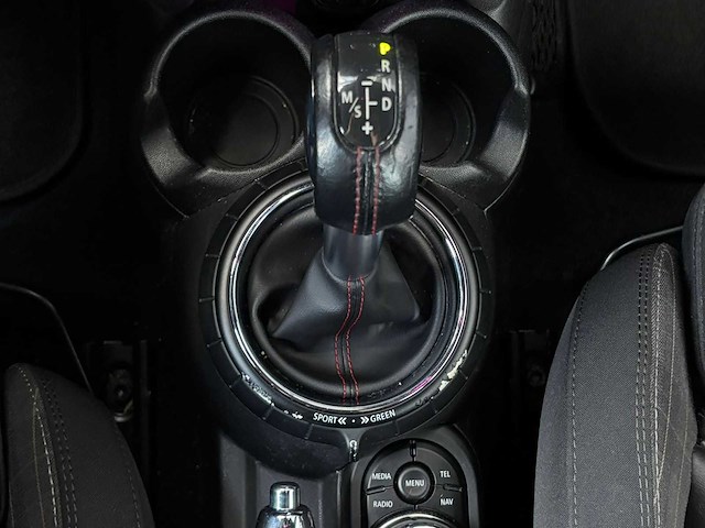 Mini - mini 2.0 cooper s | car | 2014 | j-383-fn | iaw - afbeelding 8 van  20