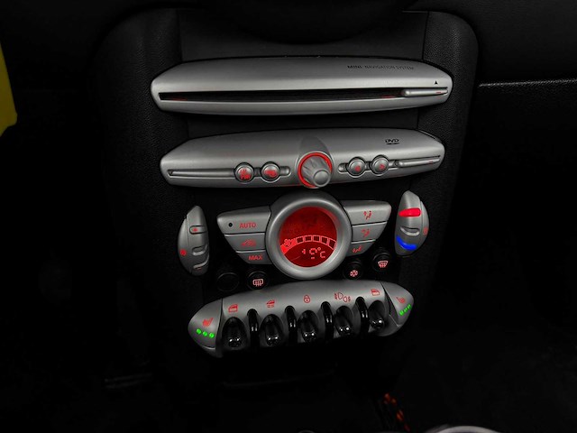 Mini - mini cabrio - 1.6 cooper chili - car - 2010|92-pjl-4|iaw - afbeelding 18 van  18