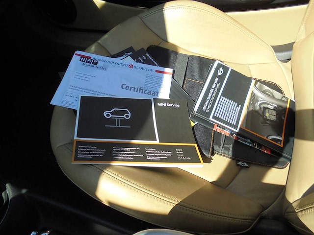 Mini - mini cabrio - 1.6 cooper s chili automaat - 38-kgn-6 - 2009 - afbeelding 7 van  15