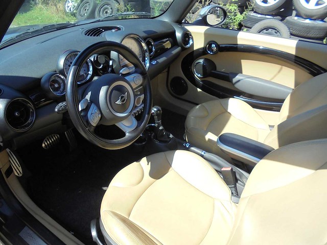 Mini - mini cabrio - 1.6 cooper s chili automaat - 38-kgn-6 - 2009 - afbeelding 14 van  15