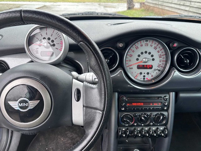 Mini - mini cabrio - 1.6 one - 2007 - car - afbeelding 4 van  31