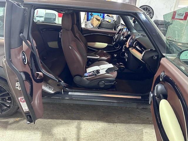 Mini - mini clubman - 1.6 one bns line - 30-njj-9 - afbeelding 15 van  18