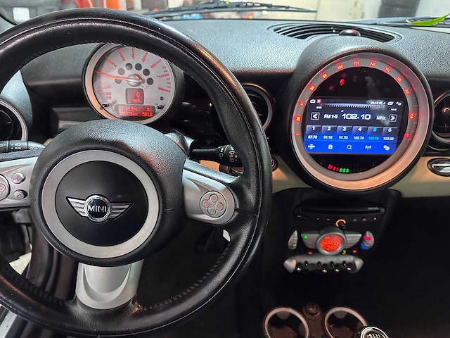 Mini - mini clubman - 1.6 one bns line - 30-njj-9 - afbeelding 2 van  18