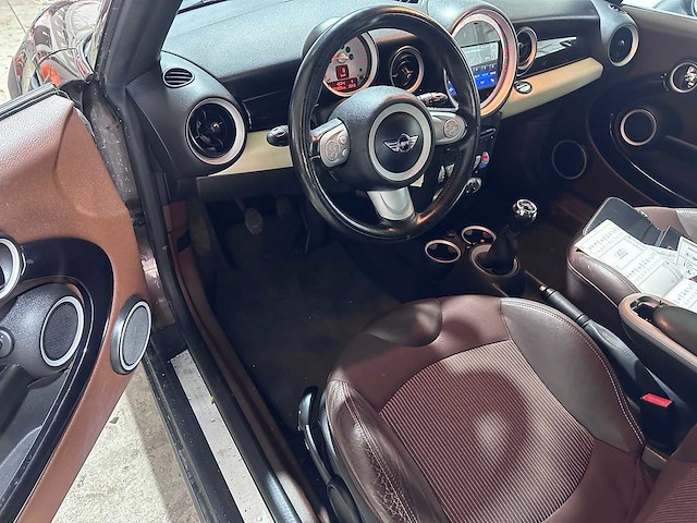 Mini - mini clubman - 1.6 one bns line - 30-njj-9 - afbeelding 18 van  18