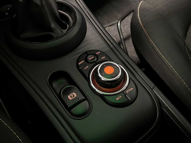 Mini - mini countryman - 1.5 co.s e all4 pep. - car - 2018|p-263-jk|iaw - afbeelding 19 van  22