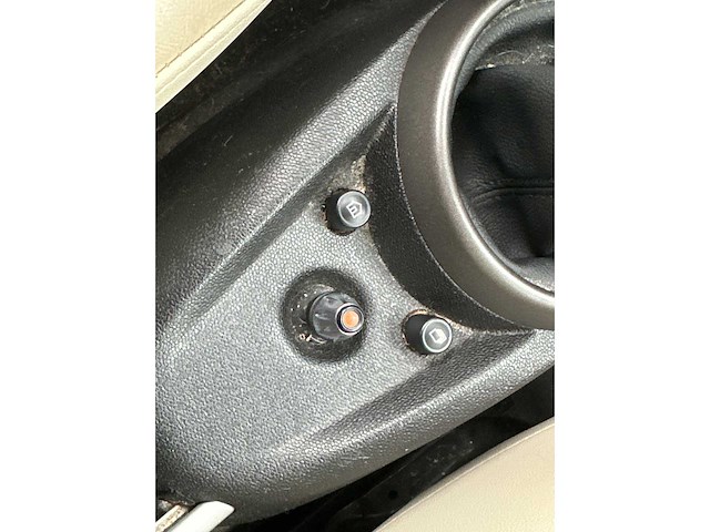 Mini - mini countryman - 1.6 one edition - car - 2012 - afbeelding 21 van  27