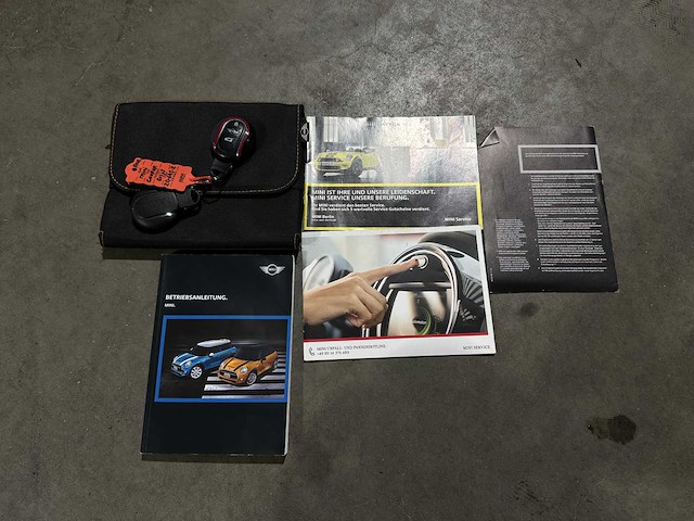 Mini 1.2 one salt business -automaat- 102pk 2016, zd-645-z - afbeelding 30 van  36