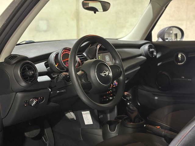 Mini 1.2 one salt business -automaat- 102pk 2016, zd-645-z - afbeelding 9 van  36