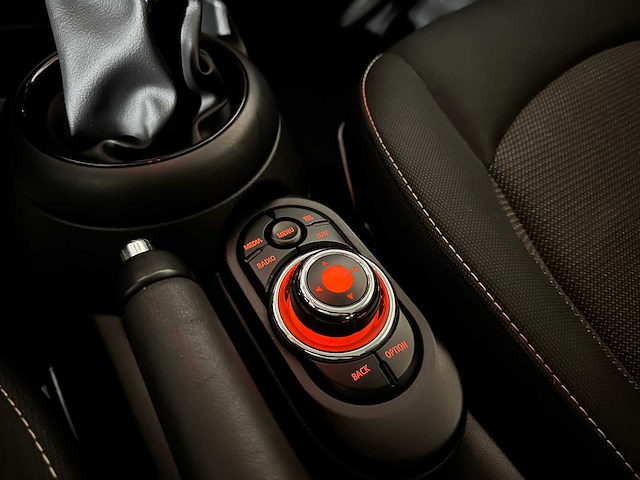 Mini 1.2 one salt business -automaat- 102pk 2016, zd-645-z - afbeelding 13 van  36