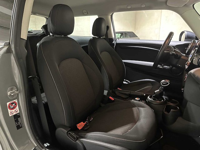 Mini 1.2 one salt business -automaat- 102pk 2016, zd-645-z - afbeelding 18 van  36