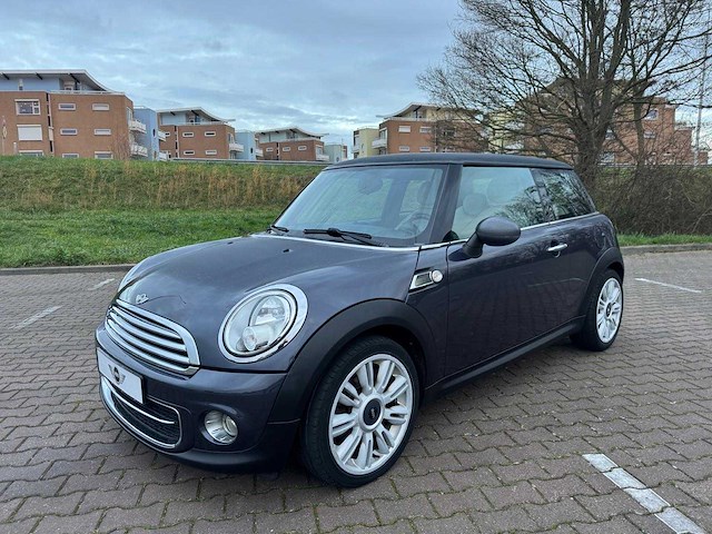Mini 1.6 cooper 10years, 57-zhv-3 - afbeelding 13 van  15