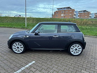 Mini 1.6 cooper 10years, 57-zhv-3 - afbeelding 24 van  26