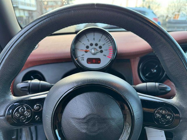 Mini 1.6 cooper 10years, 57-zhv-3 - afbeelding 4 van  15
