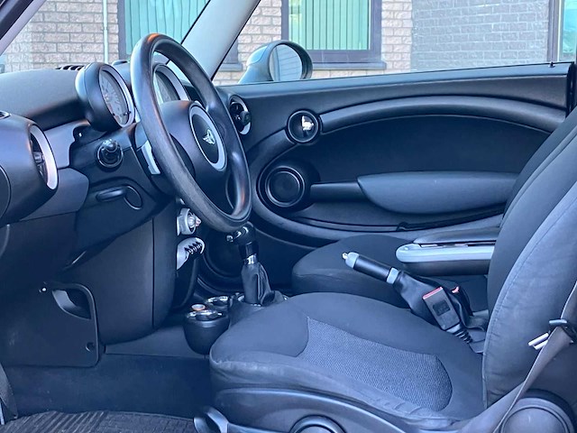 Mini 1.6 cooper, automaat, k-991-vl - afbeelding 11 van  12